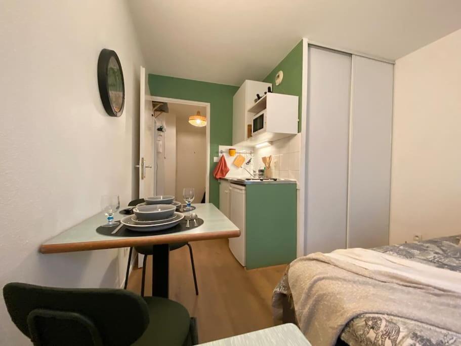 L'Hermes - Wifi - Parking - Netflix Appartement Villeurbanne Buitenkant foto